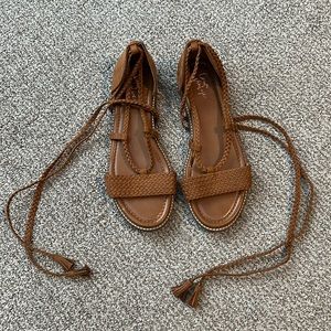 Crown Vintage Brown Gladiator Sandals // Size 9